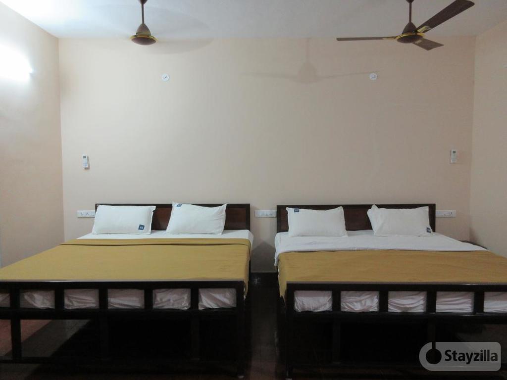 Navagraha Homestay Kumbakonam Kültér fotó